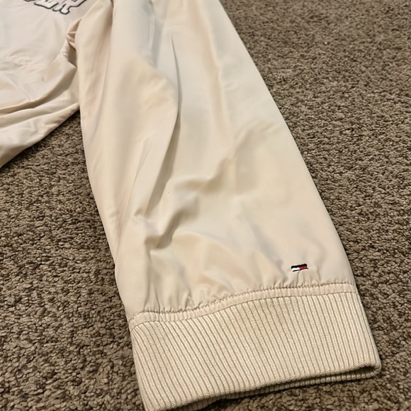 Men’s Tommy Hilfiger wind breaker XXL - Picture 2 of 5